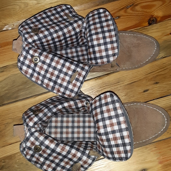 Bootie - Picture 4 of 6